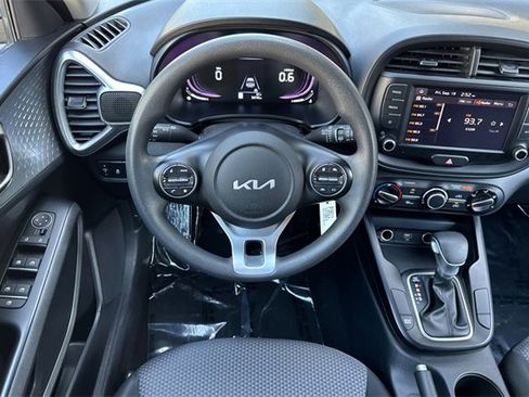 Used 2023 Kia Soul LX w/ Option Group 015 image 16