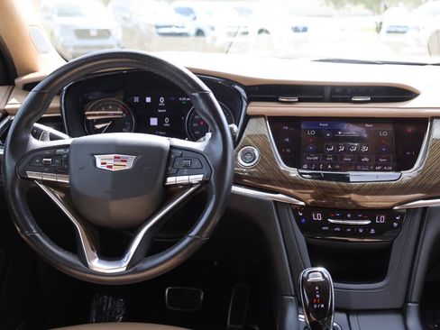 Used 2021 Cadillac XT6 Sport w/ Platinum Package AWD/4WD image 26