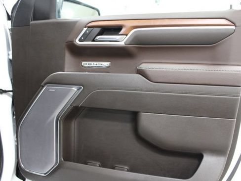 Used 2023 GMC Sierra 1500 Denali w/ Denali Reserve Package AWD/4WD image 27