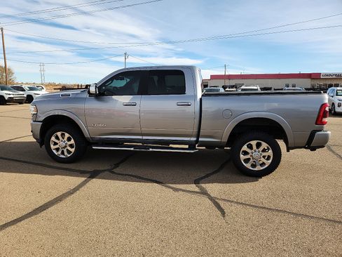 Used 2022 RAM 2500 Laramie image 2