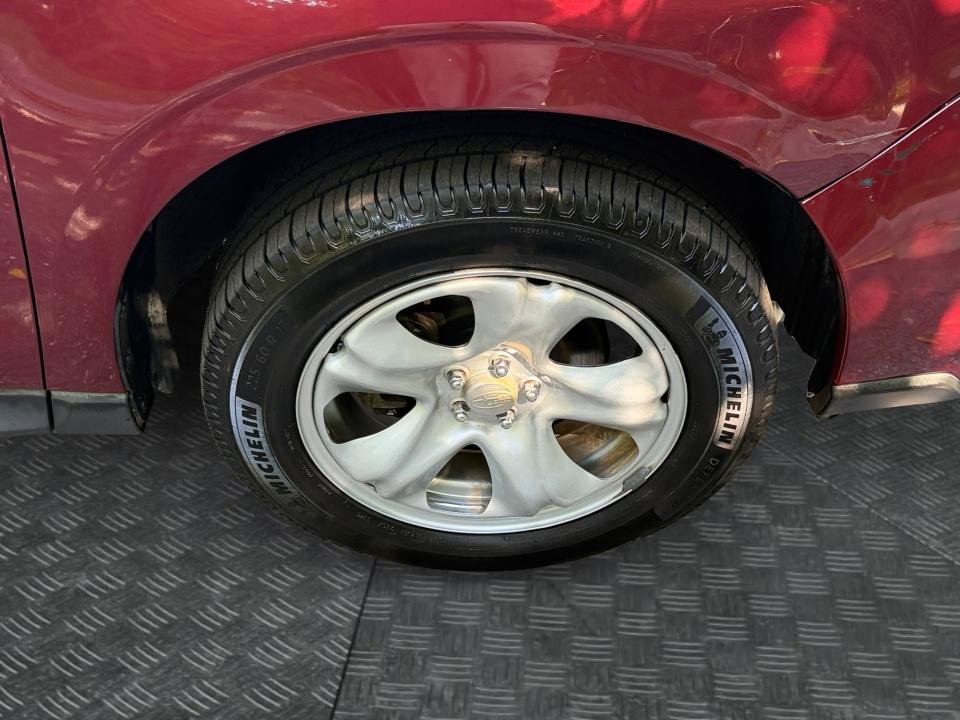 Used 2018 Subaru Forester 2.5i AWD/4WD image 29