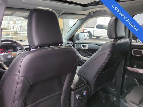 Used 2023 Ford Explorer XLT w/ Equipment Group 202A image 23