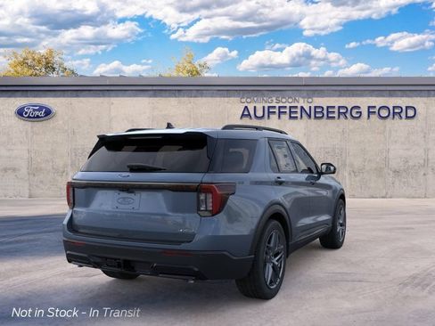 New 2026 Ford Explorer ST-Line w/ ST-Line Street Pack AWD/4WD image 8