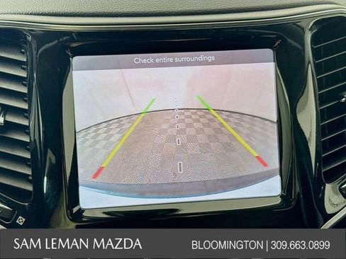 Used 2019 Jeep Cherokee Limited image 13