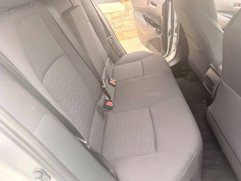 Used 2022 Toyota Corolla SE FWD image 17