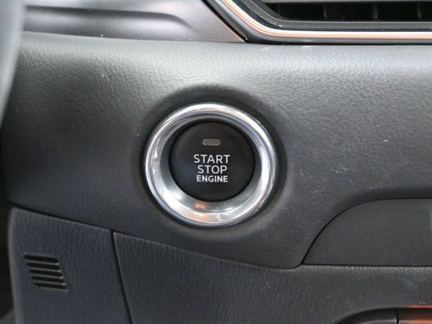 Used 2021 MAZDA CX-5 Touring image 26