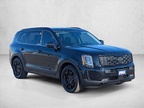 Used 2021 Kia Telluride SX w/ Nightfall Edition Package image 3
