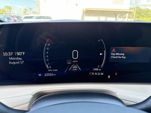Certified 2024 Cadillac XT4 Premium Luxury w/ Active Safety Package FWD image 28