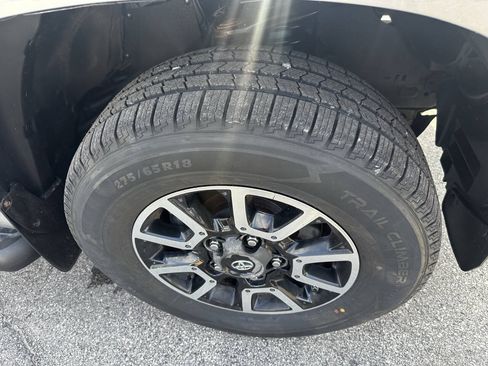 Used 2017 Toyota Tundra SR5 w/ TRD Off Road Package AWD/4WD image 6
