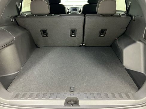 Used 2023 Chevrolet Equinox LT FWD image 23