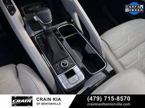 Used 2020 Kia Telluride SX w/ SX Prestige Package image 18