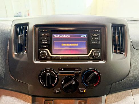 Used 2019 Nissan NV200 SV image 15