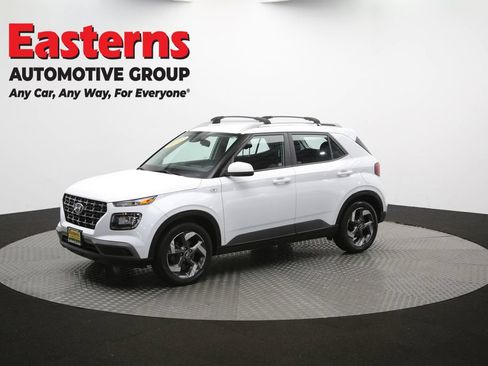 Used 2021 Hyundai Venue SEL FWD image 55
