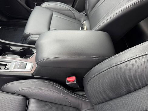 Used 2024 Subaru Ascent Touring image 14