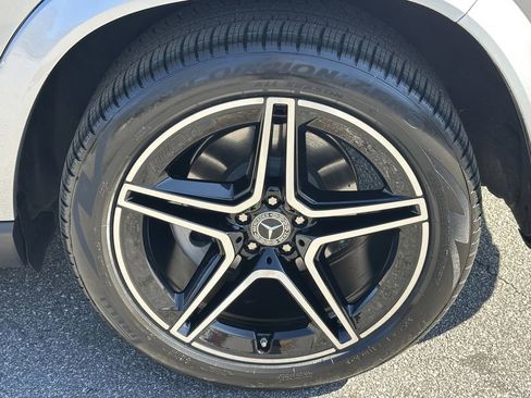 Certified 2025 Mercedes-Benz GLS 450 4MATIC image 24