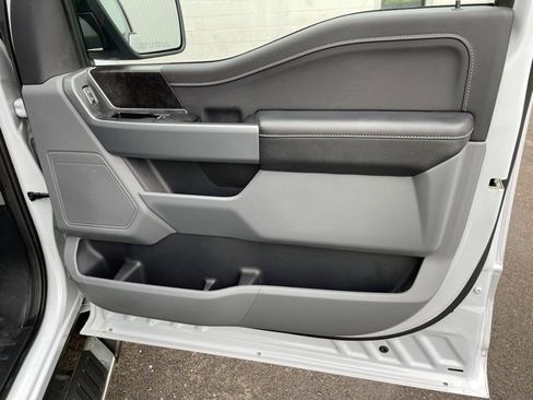 Used 2022 Ford F150 XLT w/ Equipment Group 302A High image 32