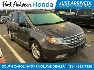 Used 2013 Honda Odyssey Touring video 1