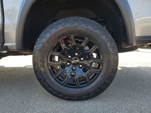 Used 2024 Chevrolet Colorado Trail Boss w/ Advanced Trailering Package image 13