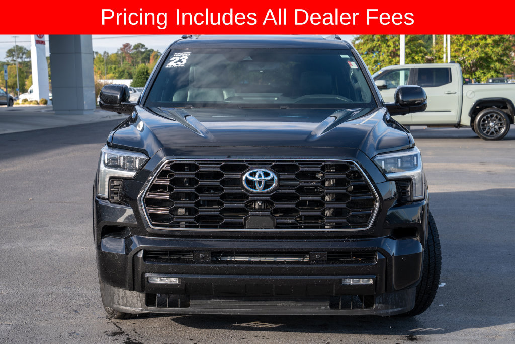 Used 2023 Toyota Sequoia Platinum AWD/4WD image 2