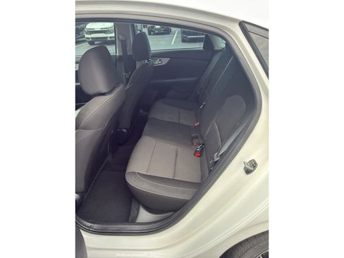 Used 2024 Kia Forte LXS FWD image 10