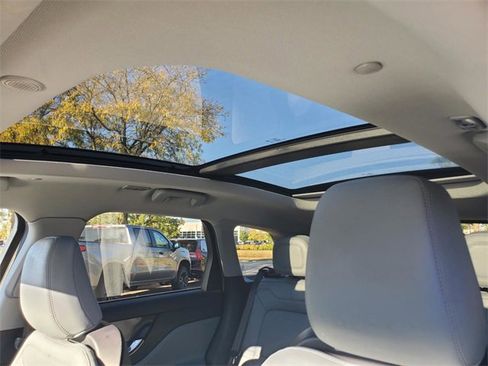 Used 2022 Lincoln Corsair Reserve w/ Equipment Group 201A image 13