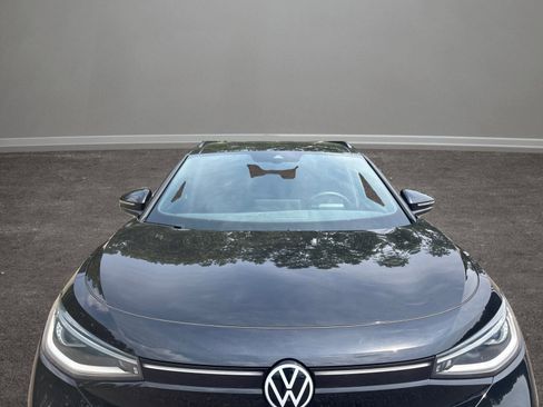 Used 2024 Volkswagen ID.4 S image 28