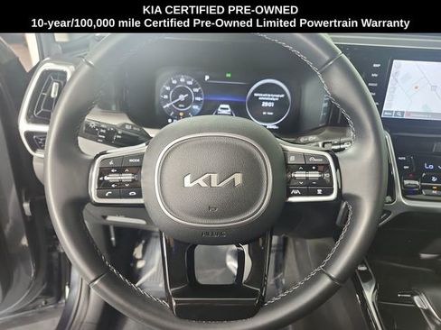 Certified 2023 Kia Sorento SX FWD image 10