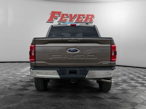Certified 2022 Ford F150 XLT w/ Equipment Group 302A High image 4