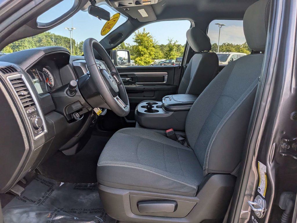 Used 2021 RAM 1500 Warlock w/ Warlock Decor Package AWD/4WD image 18