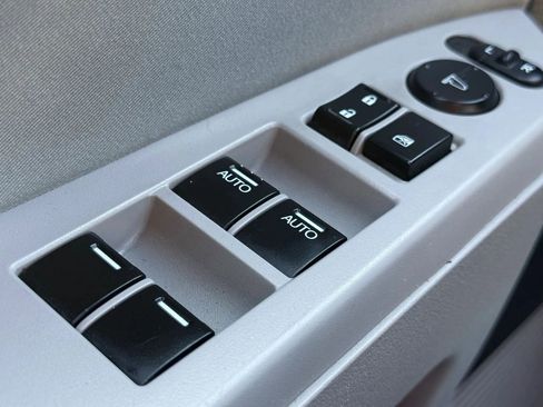 Used 2012 Honda Pilot LX image 24