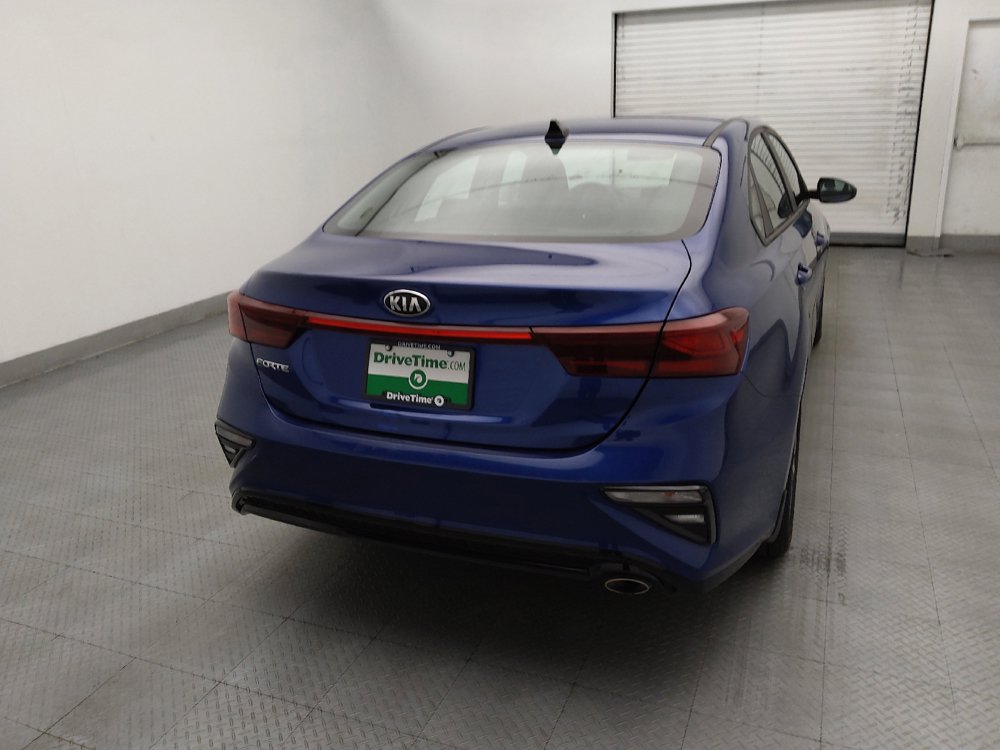 Used 2020 Kia Forte LXS FWD image 7