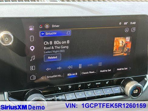 Used 2024 Chevrolet Colorado ZR2 w/ ZR2 Bison Edition AWD/4WD image 32
