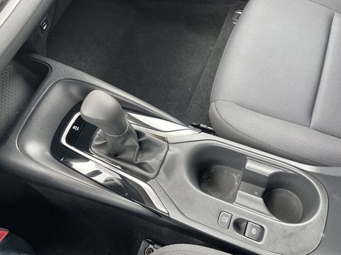 Used 2023 Toyota Corolla LE image 21