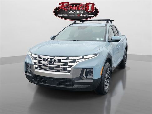 Used 2023 Hyundai Santa Cruz SEL Premium image 4