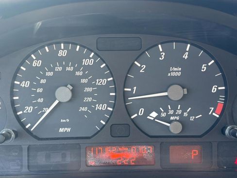 Used 2004 BMW 325Ci 325Ci convertible image 17