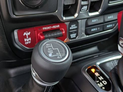 New 2025 Jeep Wrangler Unlimited Rubicon 392 image 24