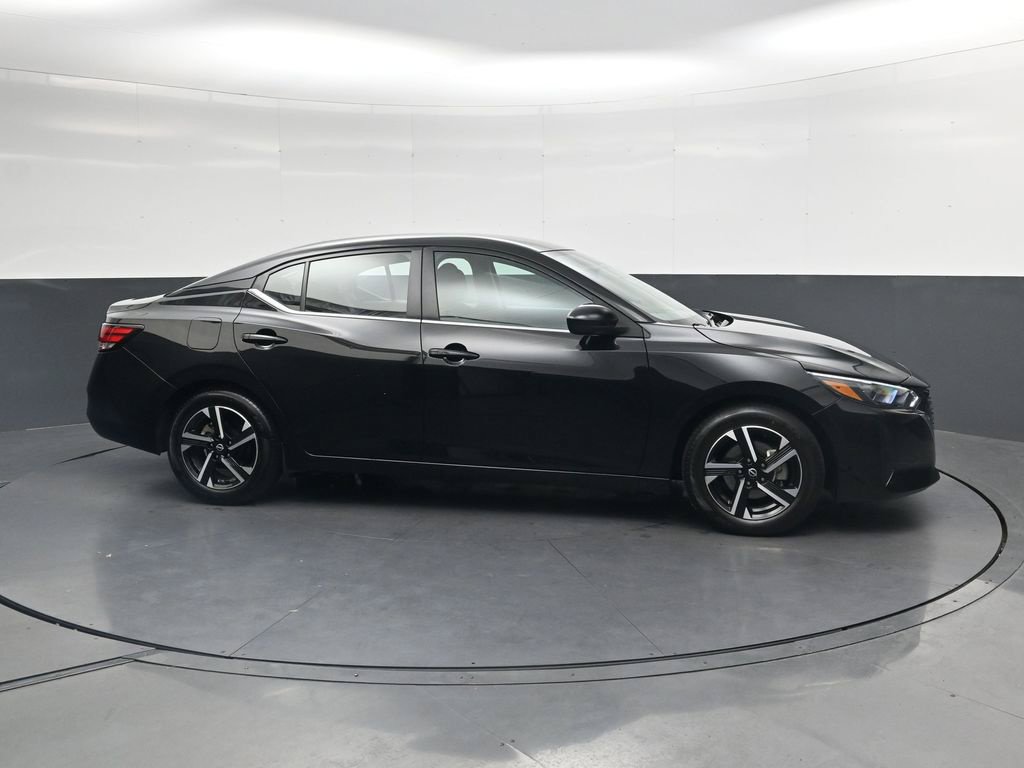 Certified 2024 Nissan Sentra SV FWD image 4