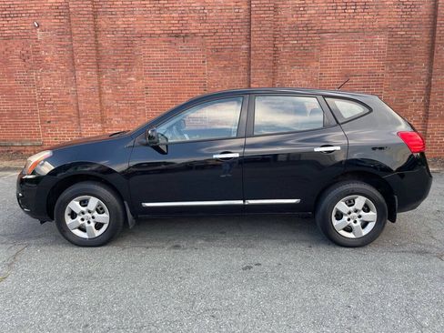 Used 2014 Nissan Rogue S FWD image 5