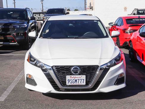 Used 2021 Nissan Altima 2.5 S image 2