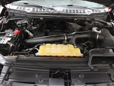 Used 2018 Ford F150 XLT w/ Equipment Group 302A Luxury AWD/4WD image 51