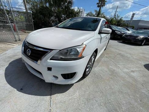 Used 2015 Nissan Sentra SR w/ SR Premium Package FWD image 13
