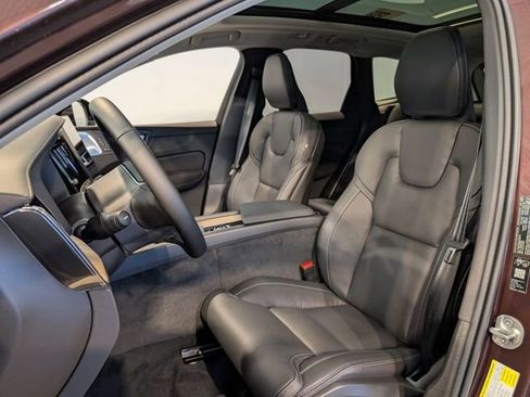 New 2026 Volvo XC60 B5 Ultra w/ Protection Package Premier image 11