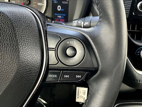 Used 2022 Toyota Corolla SE image 18