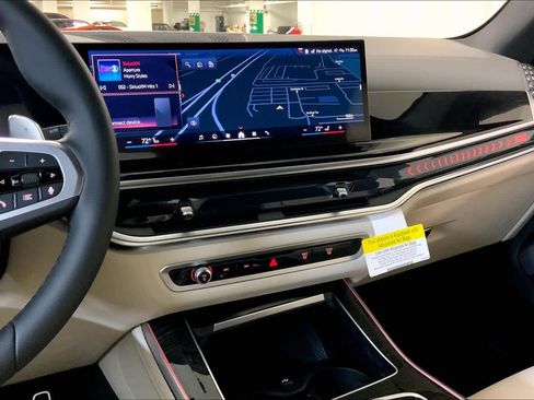 New 2026 BMW X5 xDrive50e image 6