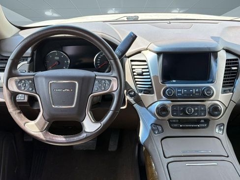 Used 2017 GMC Yukon Denali w/ Open Road Package image 27