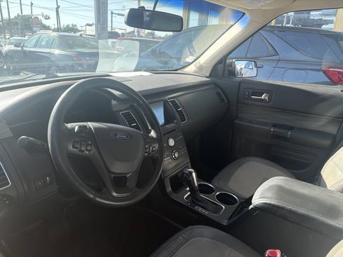Used 2016 Ford Flex SEL w/ Equipment Group 202A AWD/4WD image 4