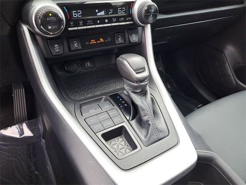 Used 2024 Toyota RAV4 XLE Premium image 21