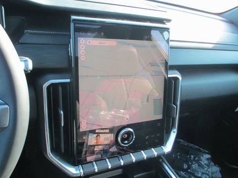 New 2026 GMC Acadia Elevation w/ Super Cruise Package AWD/4WD image 18
