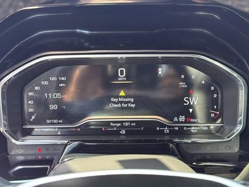 Used 2024 GMC Sierra 1500 SLT image 14