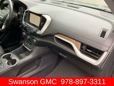 Certified 2020 GMC Terrain SLE w/ Driver Convenience Package AWD/4WD image 30